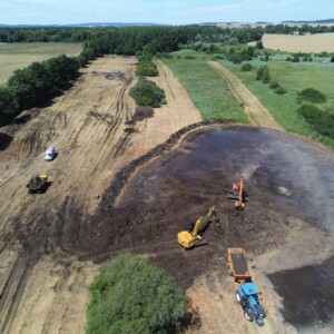 29/06 : terrassement de la dépression humide