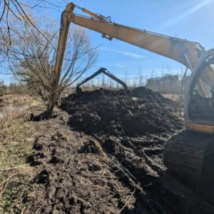 Terrassement du merlon existant